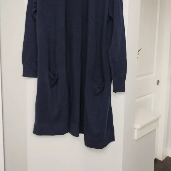 Navy Banana Republic long cardigan - Picture 4 of 4